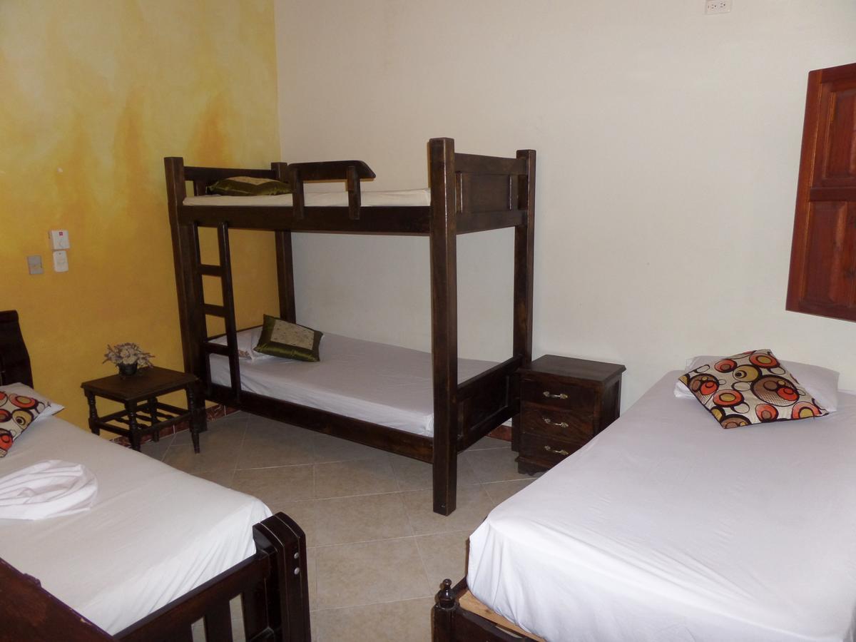 Casa Morales Santa Fe Hotel Santa Fe de Antioquia Bilik gambar